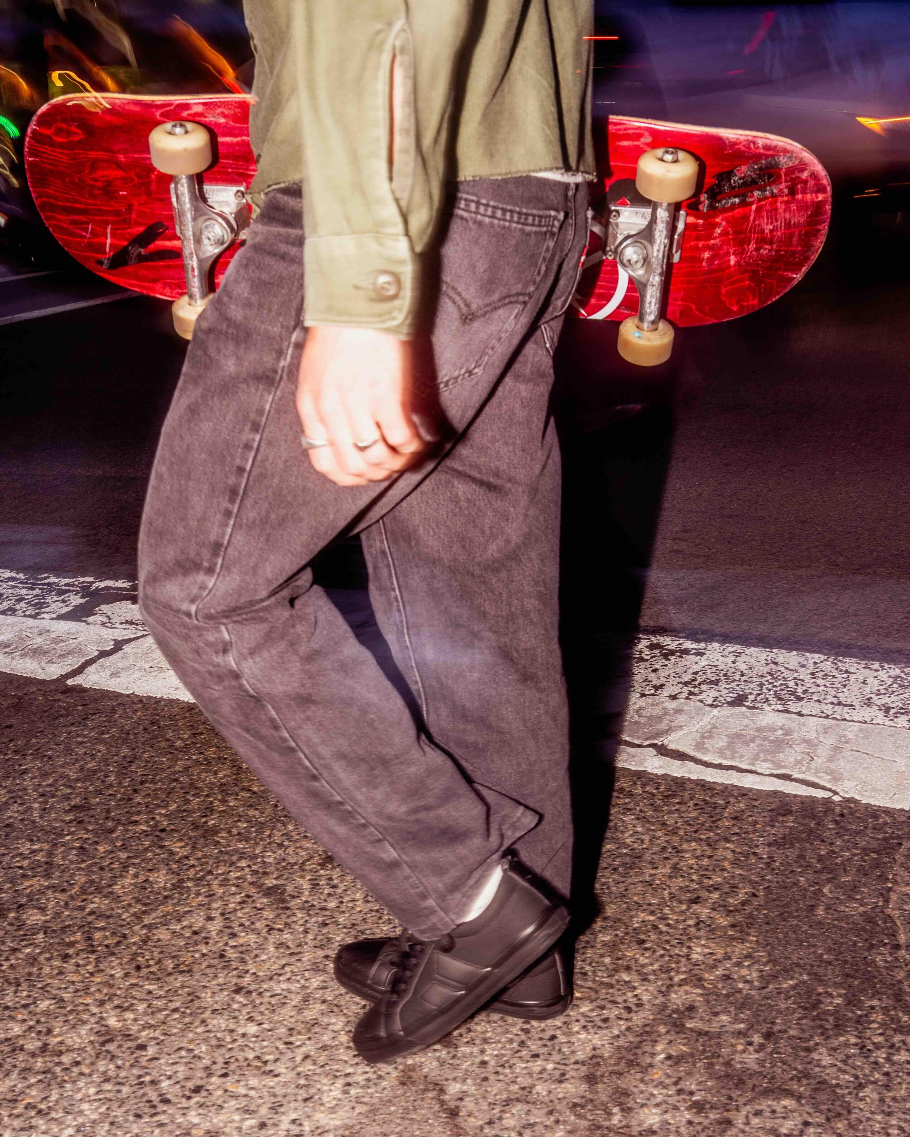 Macbeth Anthem Black - Macbeth Global