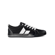 US 3 / Black / White Macbeth Eliot