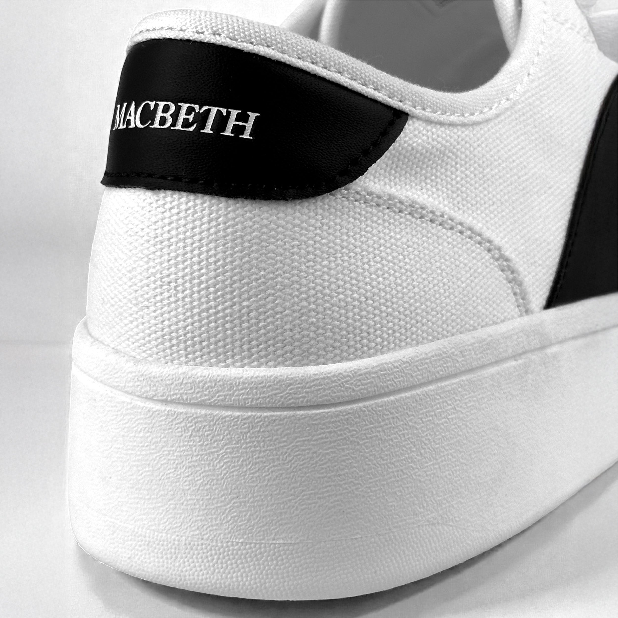 Macbeth Hiatus White