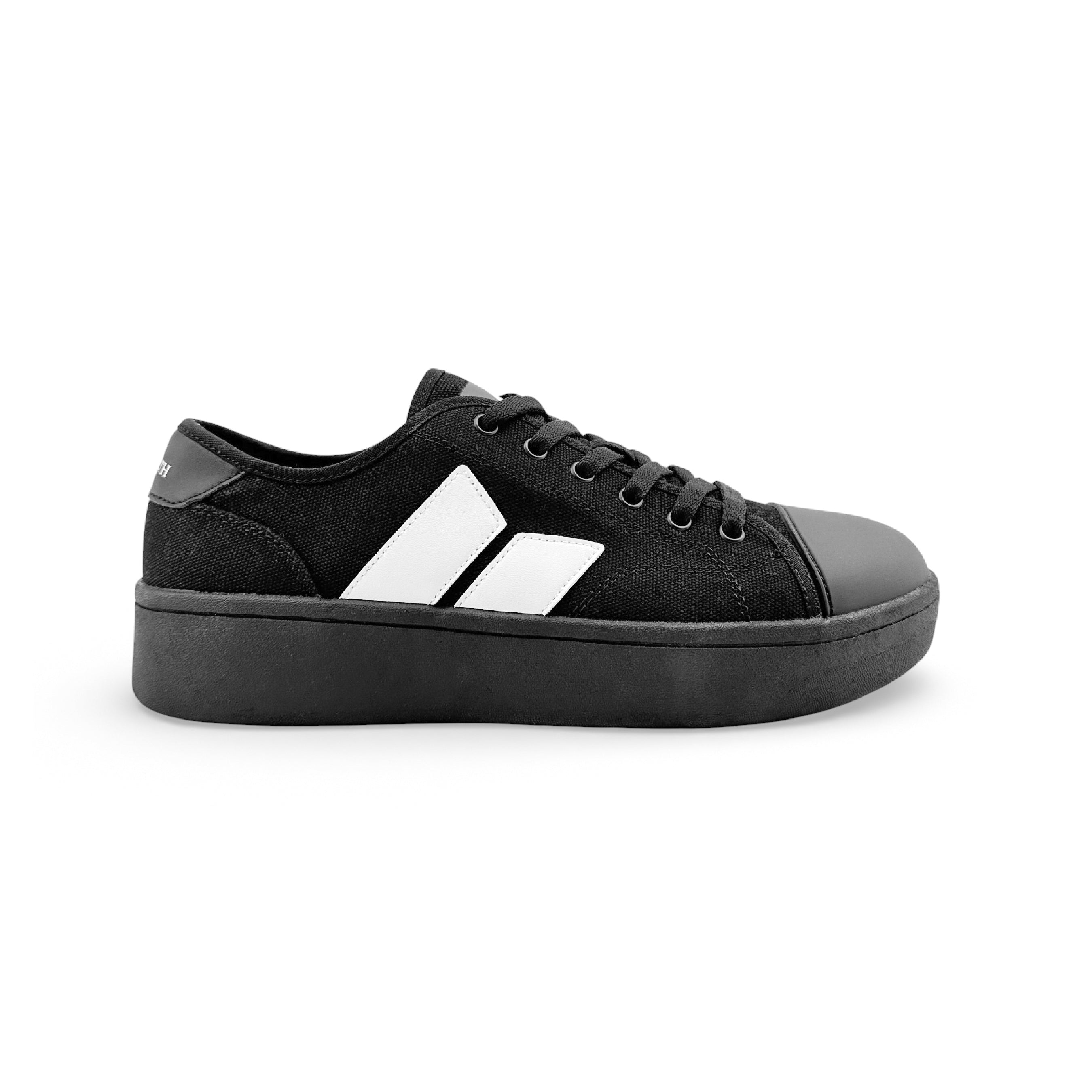 Macbeth Hiatus Black